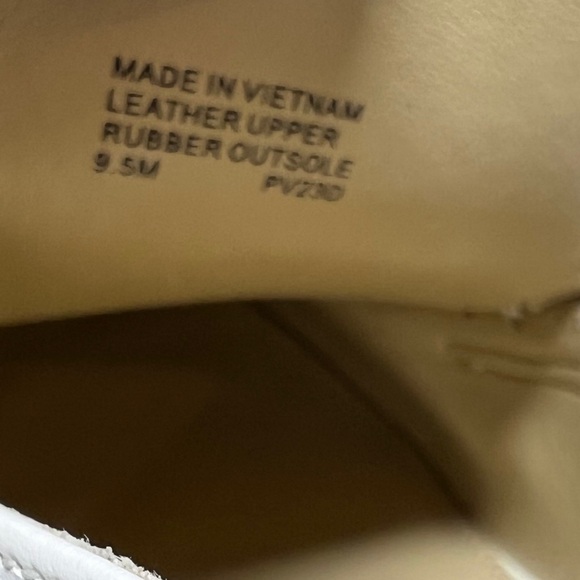 Michael Kors Rocco Loafer - Picture 9 of 11